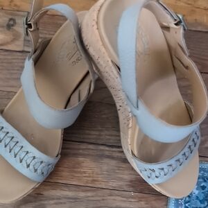 Kork-Ease Light Gray Woven Wedges